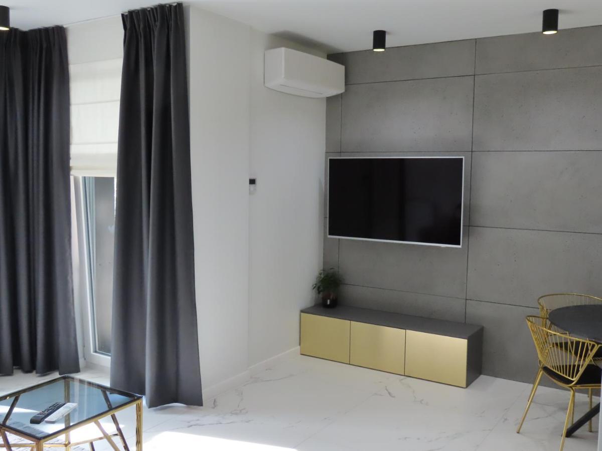 El Apartments - Polaris Poznan Bagian luar foto